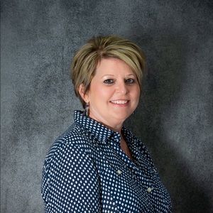 Meet your Posher, Glenda